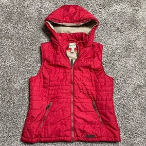 G.H. Bass & Co. Women’s Red Quilted Puffer Vest Sherpa Hood Tan Lining L